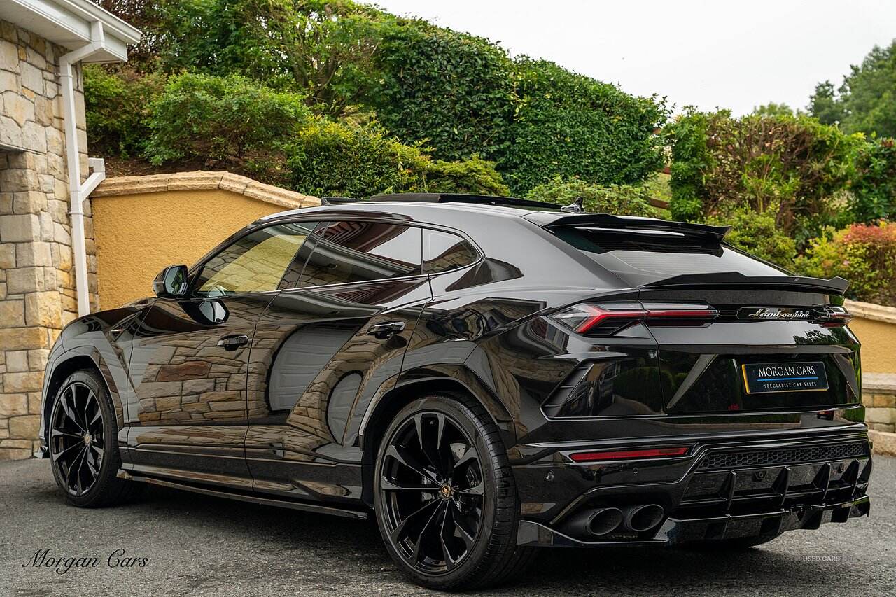 Nov 2021 Lamborghini Urus 4.0T FSI V8 5dr Auto