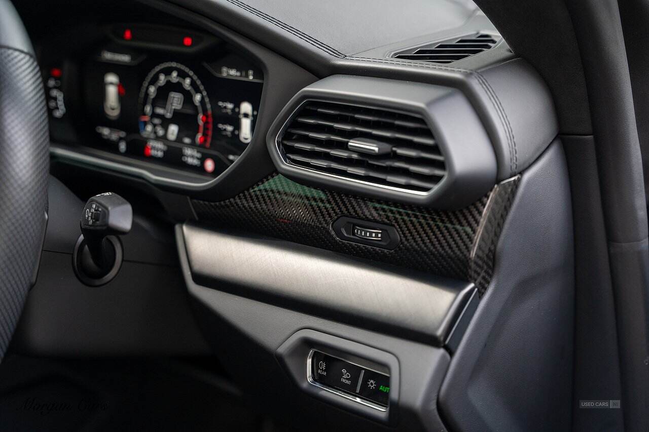 Nov 2021 Lamborghini Urus 4.0T FSI V8 5dr Auto