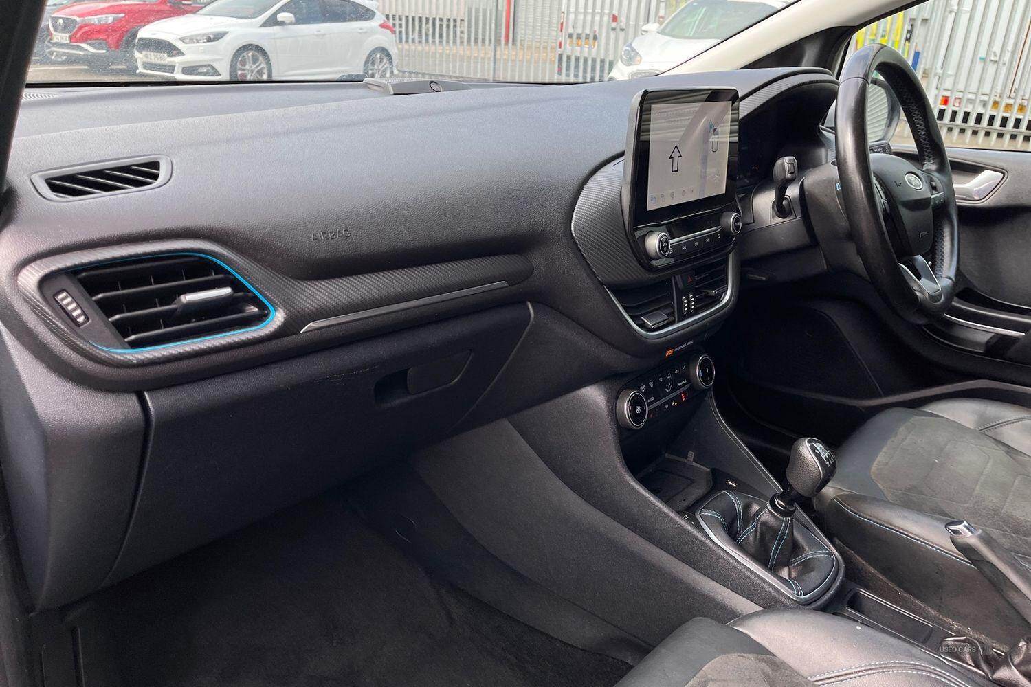 Mar 2022 Ford Fiesta 1.0 EcoBoost Hybrid mHEV 125 Active Vignale 5dr