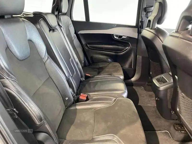 May 2017 Volvo XC90 2.0 D5 PowerPulse R DESIGN 5dr AWD Geartronic