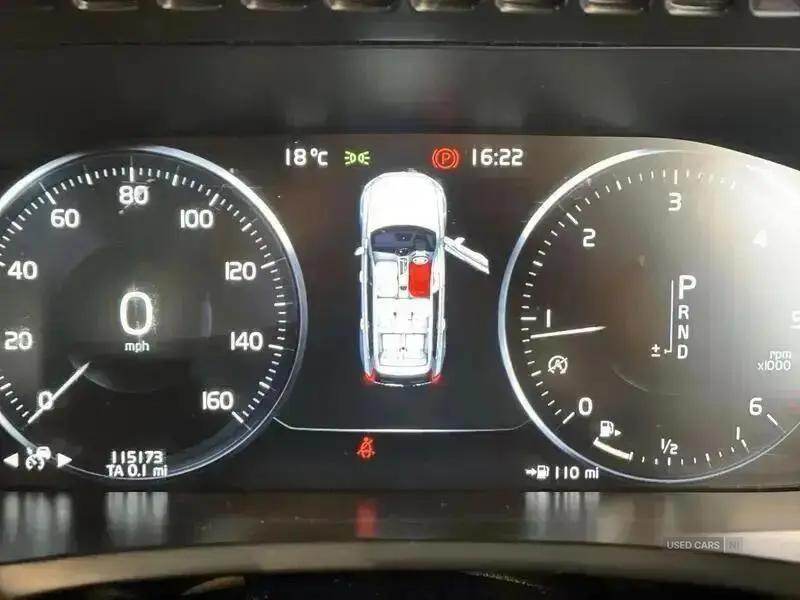 May 2017 Volvo XC90 2.0 D5 PowerPulse R DESIGN 5dr AWD Geartronic