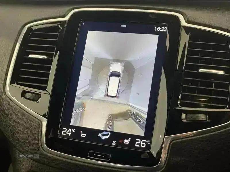 May 2017 Volvo XC90 2.0 D5 PowerPulse R DESIGN 5dr AWD Geartronic