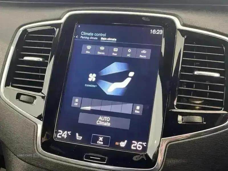 May 2017 Volvo XC90 2.0 D5 PowerPulse R DESIGN 5dr AWD Geartronic