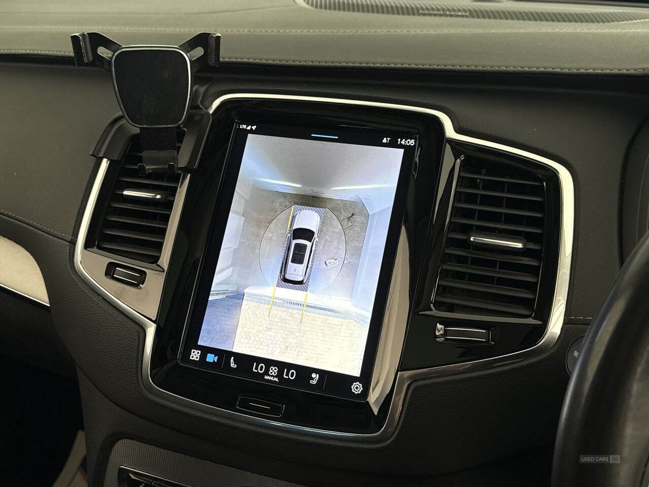 Mar 2023 Volvo XC90 2.0 B5D [235] Plus Dark 5dr AWD Geartronic