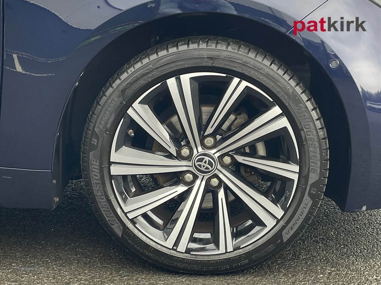 Jan 2022 Toyota Corolla 1.8 VVT-i Hybrid Design 5dr CVT