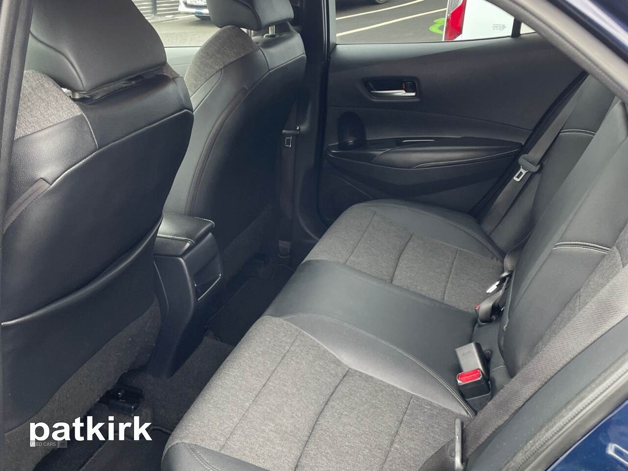 Jan 2022 Toyota Corolla 1.8 VVT-i Hybrid Design 5dr CVT