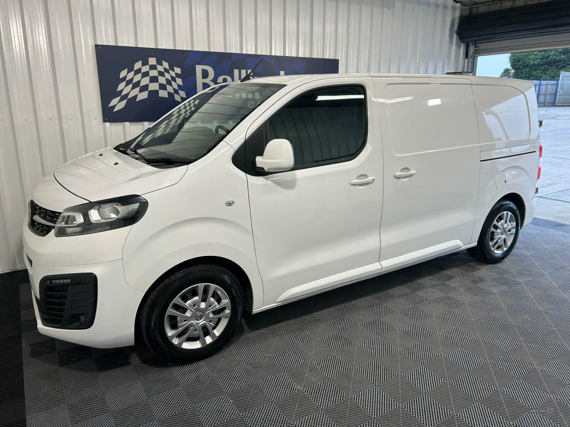 Nov 2020 Vauxhall Vivaro 2700 1.5d 120PS Sportive H1 Van