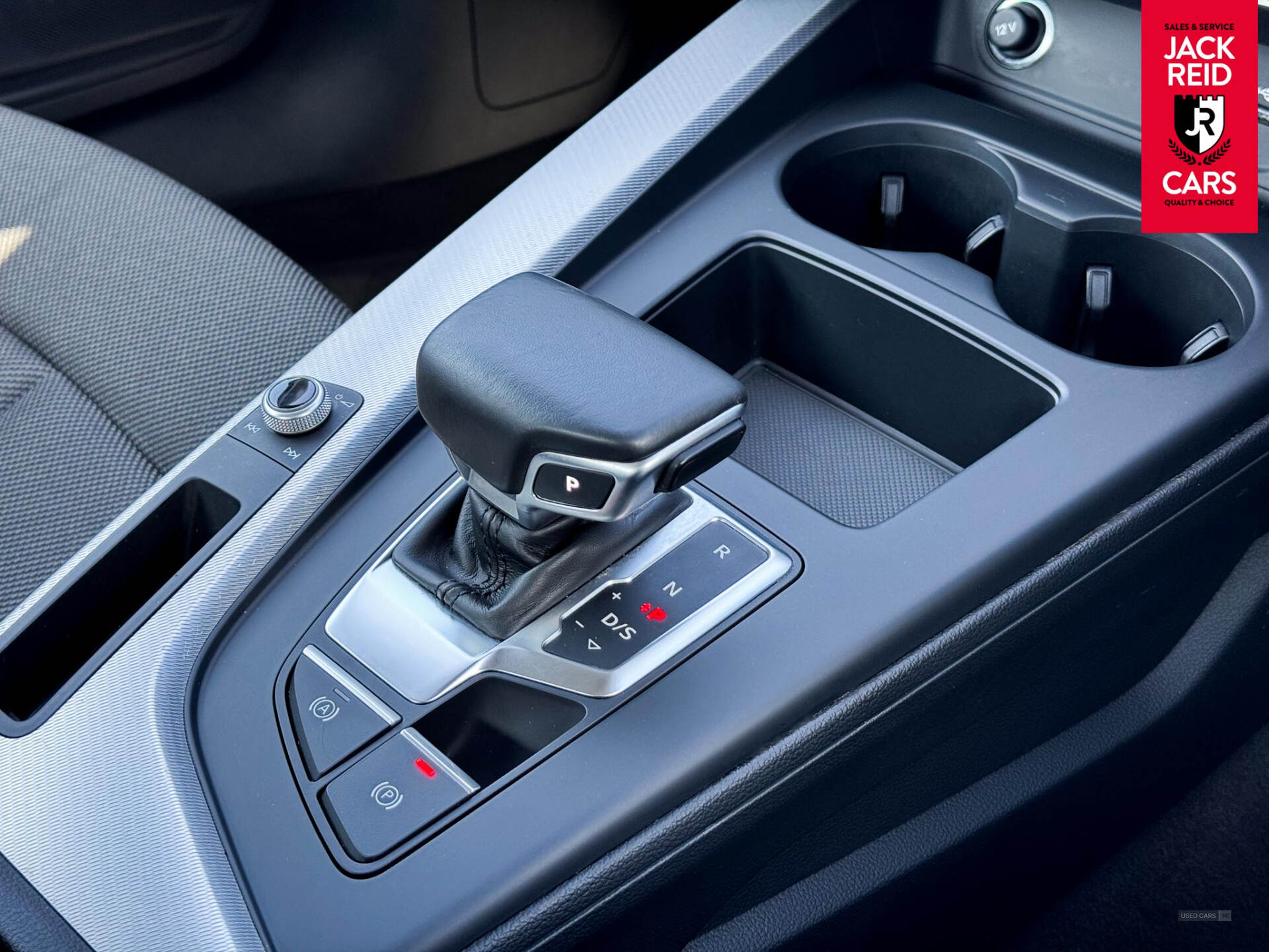Aug 2022 Audi A4 35 TFSI Technik 4dr S Tronic