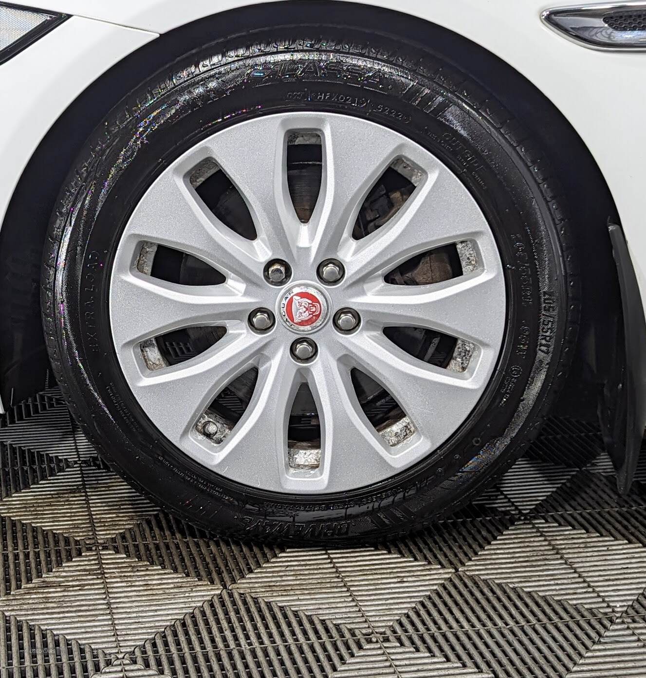Dec 2015 Jaguar XE 2.0d Prestige 4dr