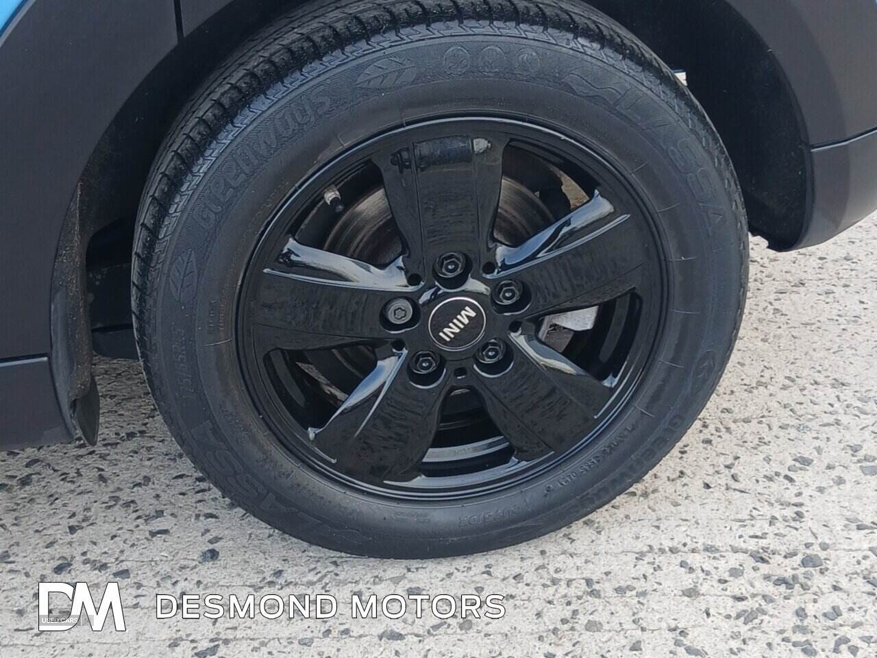 Jul 2015 MINI Cooper 1.5 Cooper 5dr Auto
