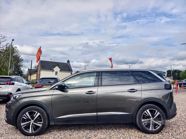 Peugeot 5008 DIESEL ESTATE in Fermanagh