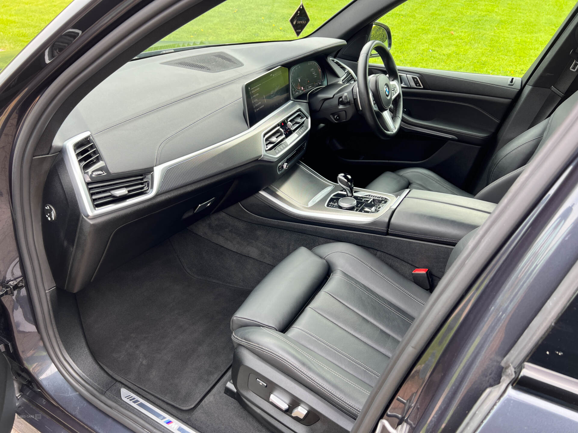 Nov 2021 BMW X5 xDrive30d MHT M Sport 5dr Auto