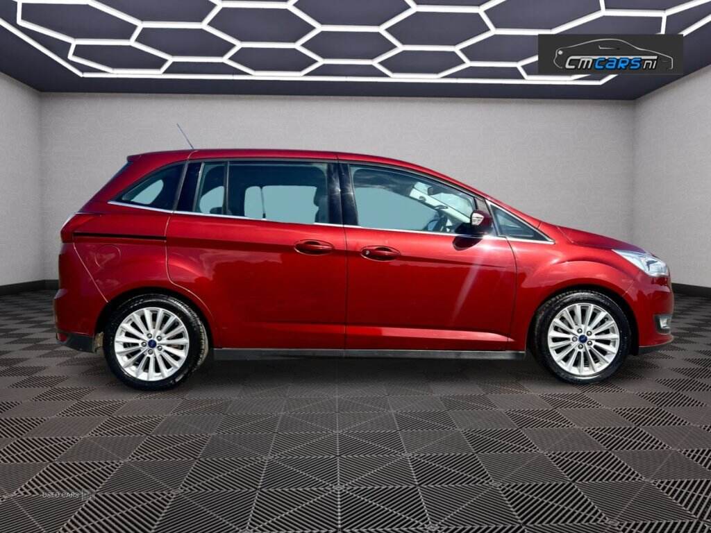 Jun 2016 Ford Grand C-MAX 1.5 TDCi Titanium 5dr
