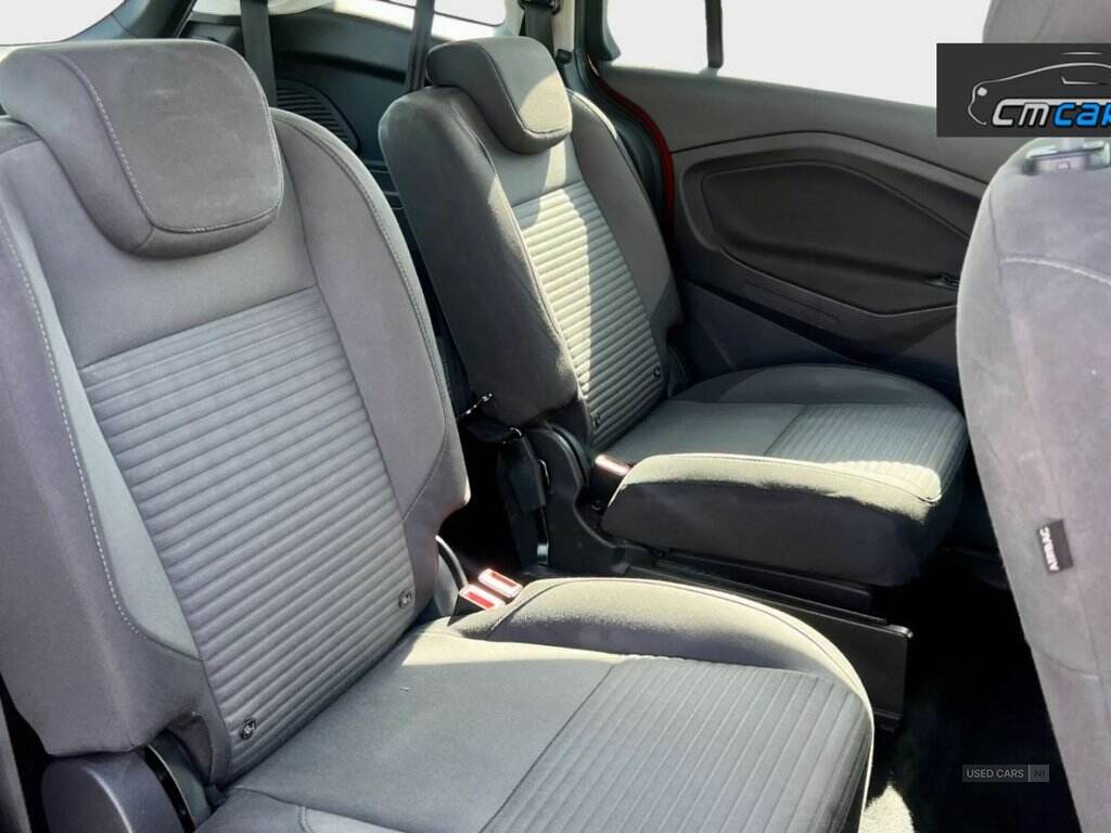 Jun 2016 Ford Grand C-MAX 1.5 TDCi Titanium 5dr