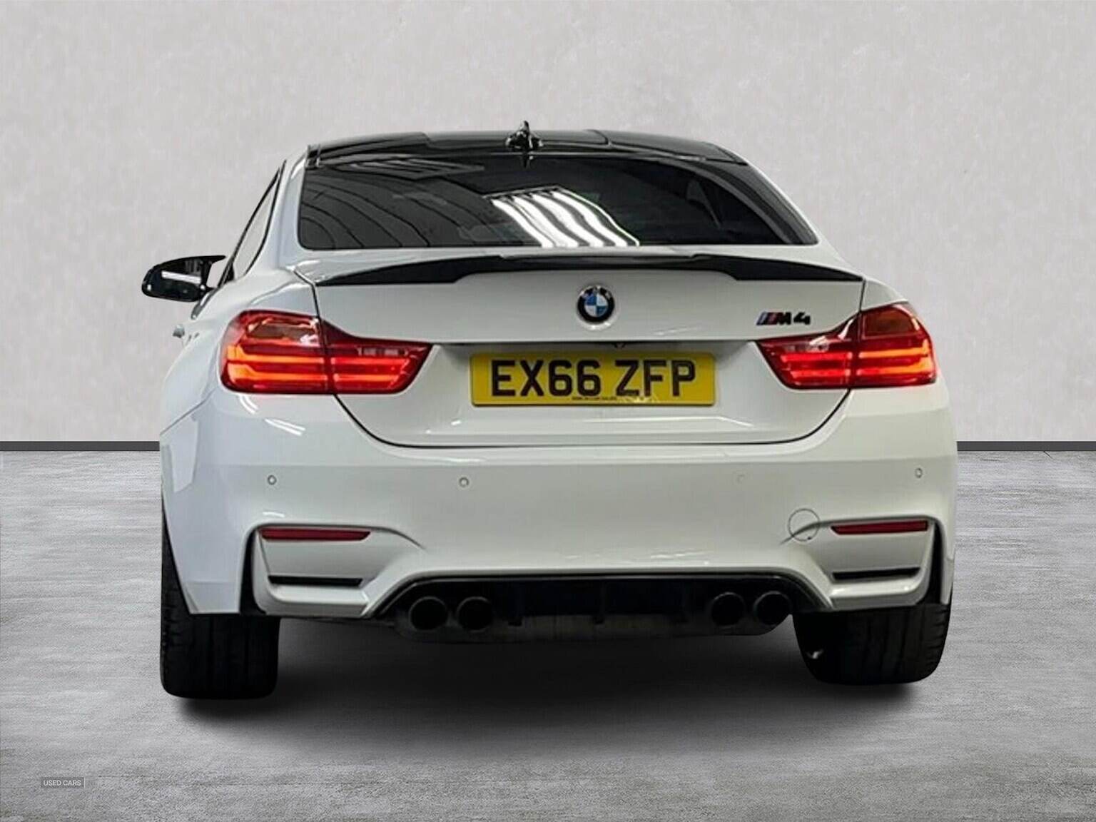 Sep 2016 BMW M4 2Dr Dct [Competition Pack]