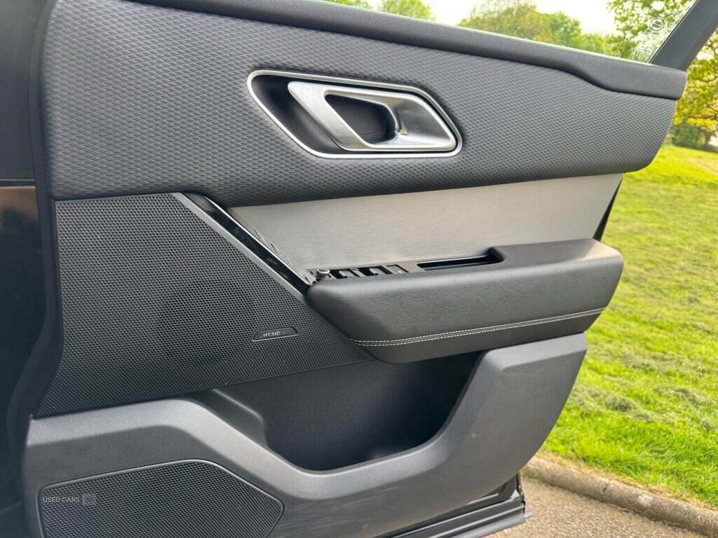 Sep 2019 Land Rover Range Rover Velar 2.0 D180 R-Dynamic S 5dr Auto