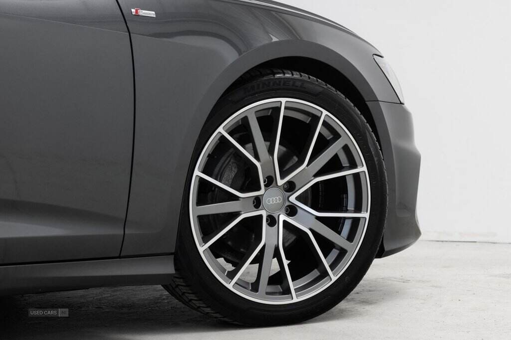 Jun 2019 Audi A6 40 TDI S Line 4dr S Tronic