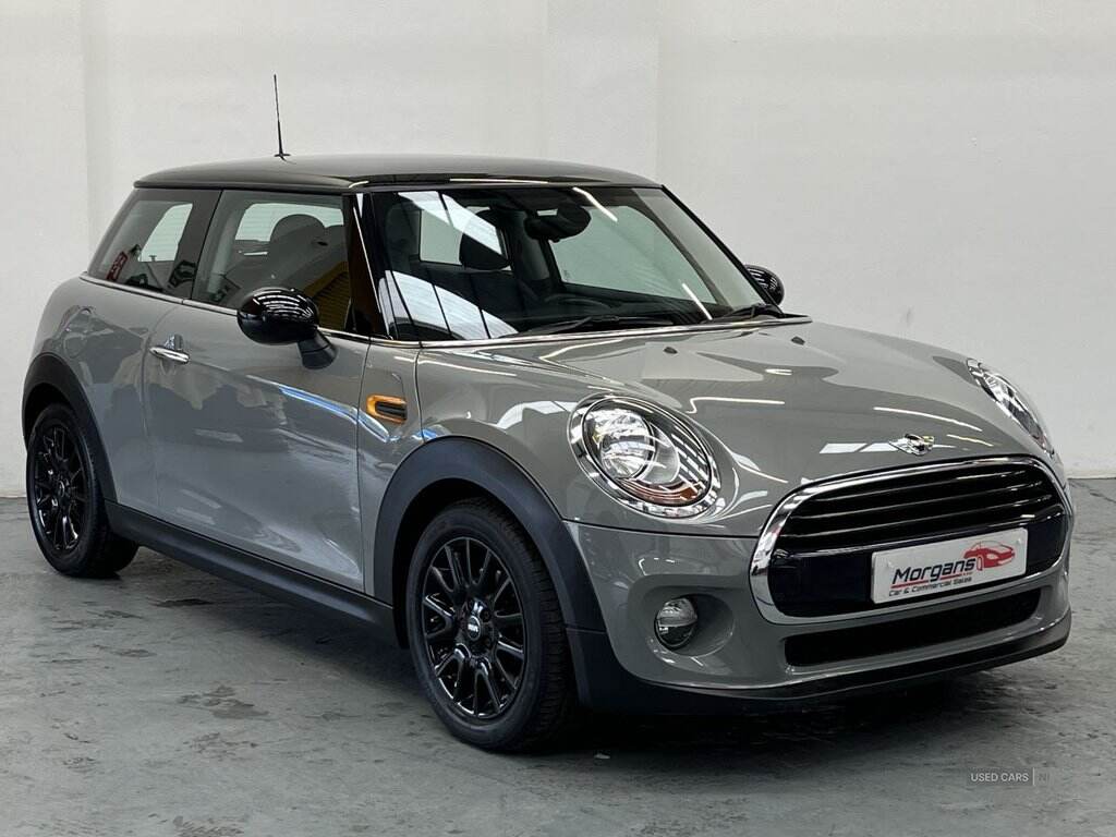 Dec 2017 MINI Hatch 1.5 Cooper D 3dr Step Auto