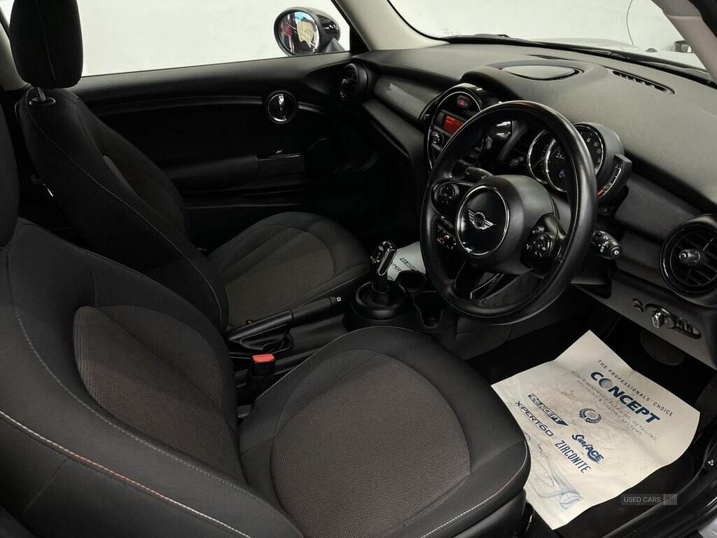 Dec 2017 MINI Hatch 1.5 Cooper D 3dr Step Auto