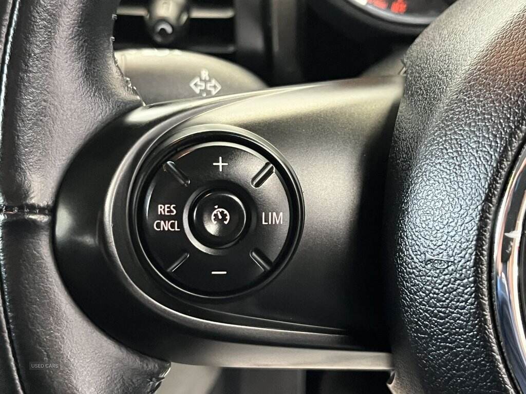 Dec 2017 MINI Hatch 1.5 Cooper D 3dr Step Auto