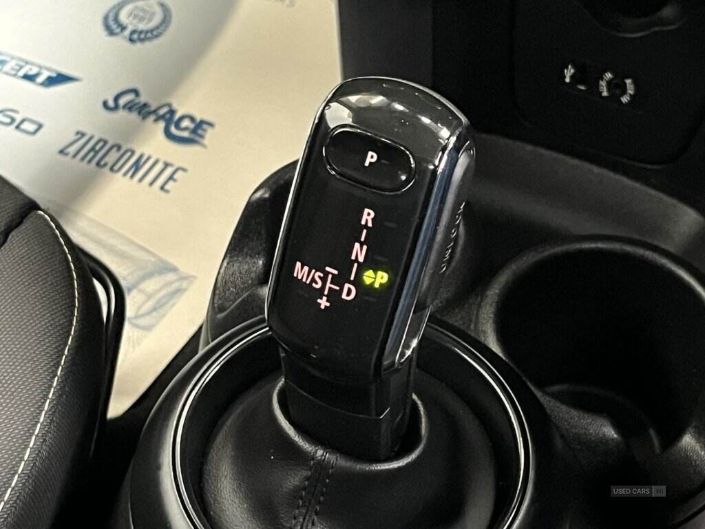Dec 2017 MINI Hatch 1.5 Cooper D 3dr Step Auto