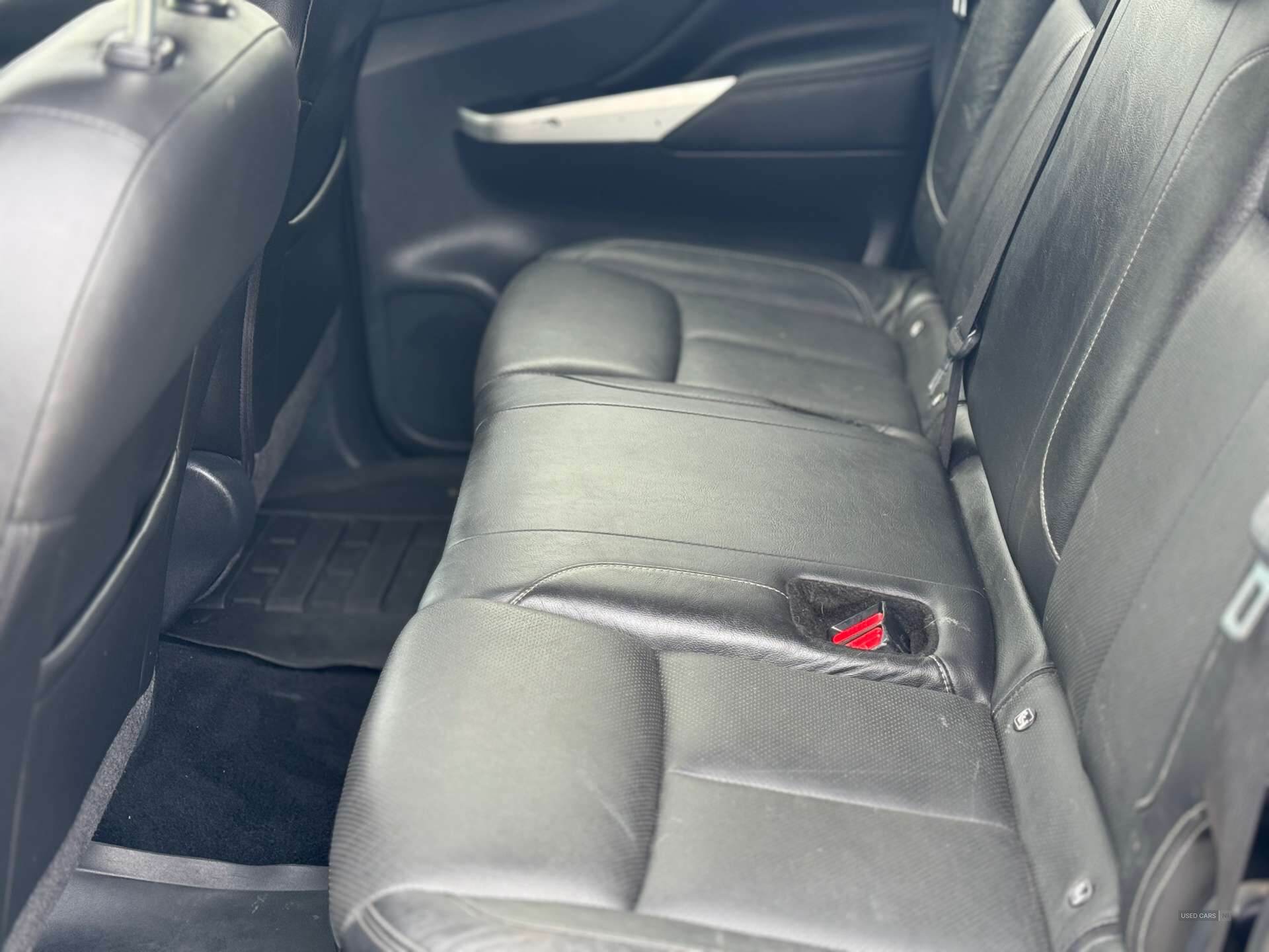 Feb 2019 Nissan Navara Double Cab Pick Up Tekna 2.3dCi 190 4WD Auto