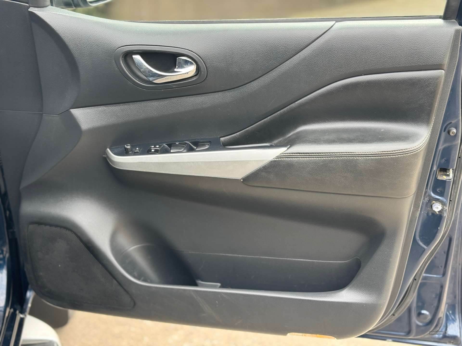 Feb 2019 Nissan Navara Double Cab Pick Up Tekna 2.3dCi 190 4WD Auto