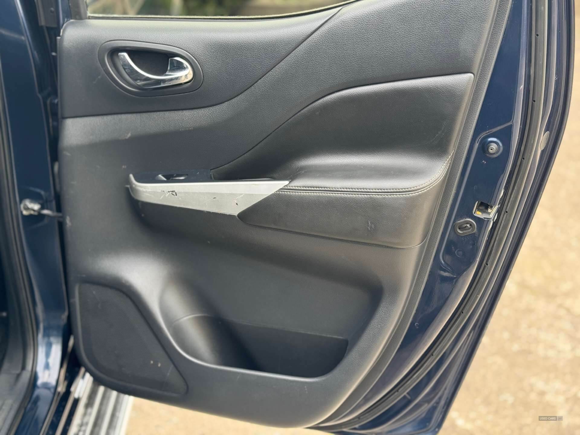 Feb 2019 Nissan Navara Double Cab Pick Up Tekna 2.3dCi 190 4WD Auto