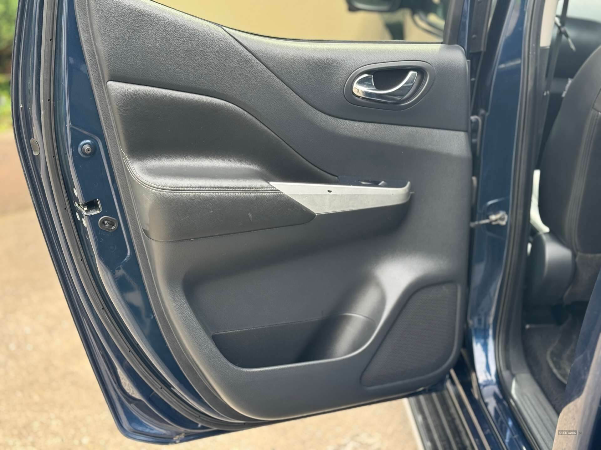 Feb 2019 Nissan Navara Double Cab Pick Up Tekna 2.3dCi 190 4WD Auto