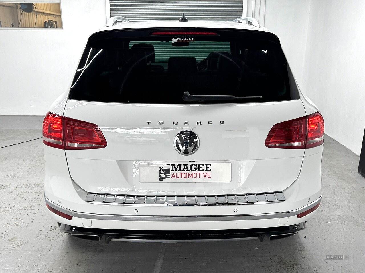 Oct 2017 Volkswagen Touareg 3.0 V6 TDI BMT 262 R-Line Plus 5dr Tip Auto