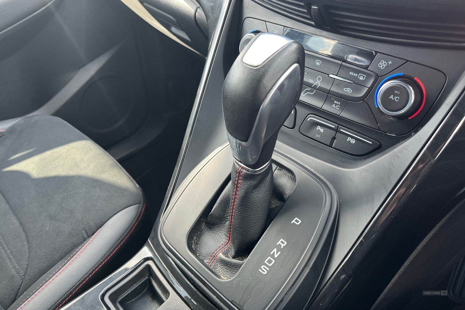 Oct 2019 Ford Kuga 2.0 TDCi ST-Line 5dr Auto 2WD