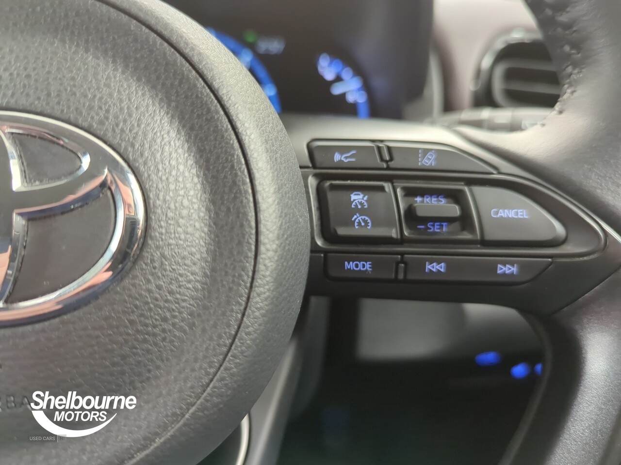 Nov 2022 Toyota Yaris Cross 1.5 Hybrid Excel 5dr CVT