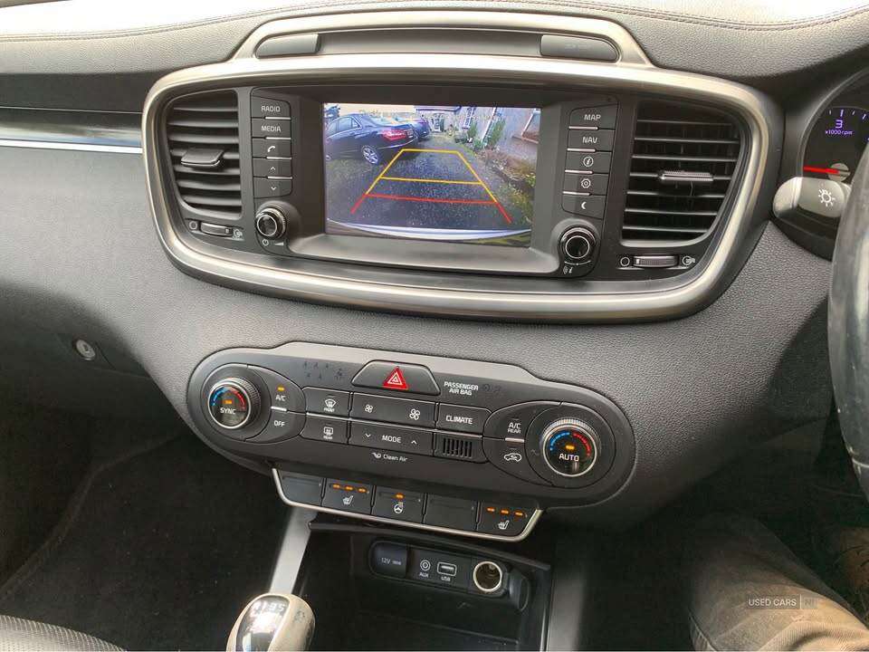 Oct 2015 Kia Sorento 2.2 CRDi KX-2 5dr