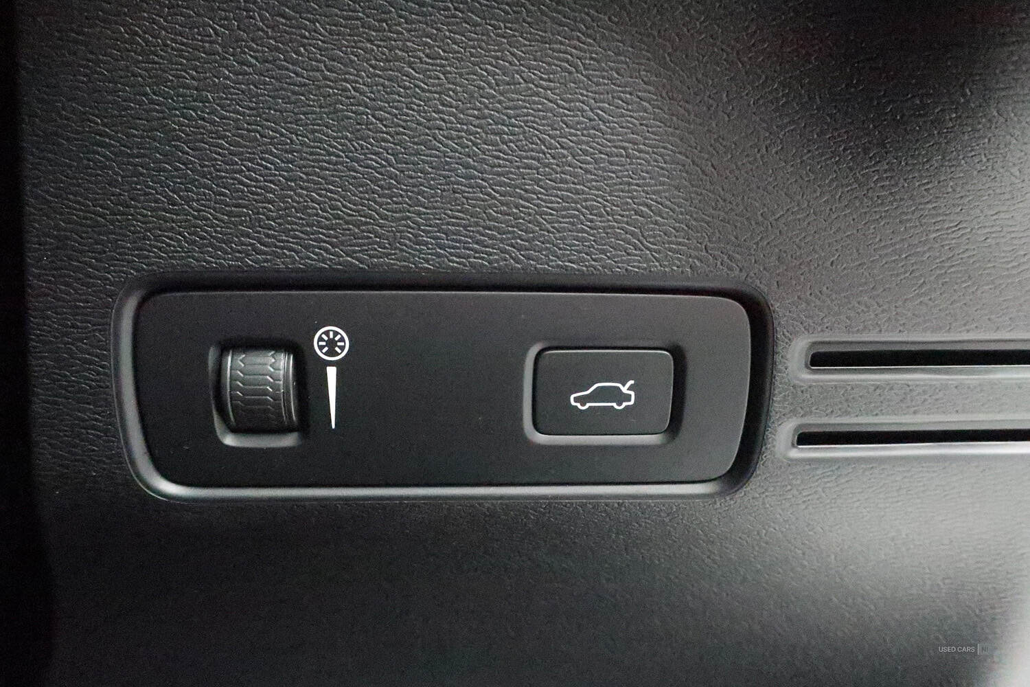 May 2021 Volvo XC40 1.5 T3 [163] Momentum 5dr