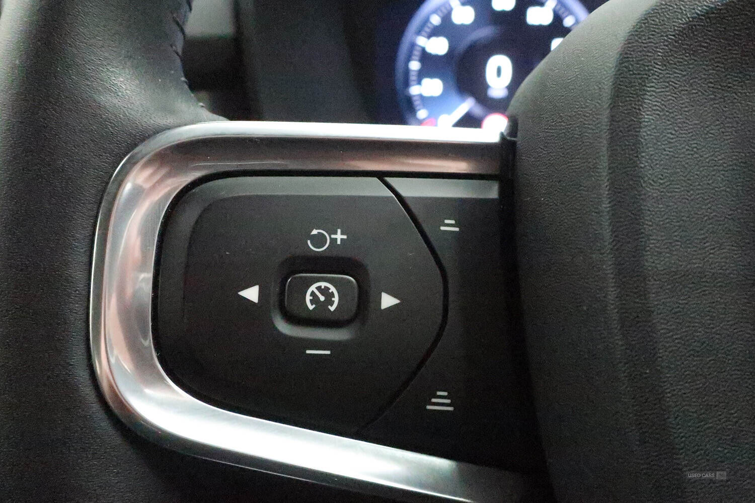 May 2021 Volvo XC40 1.5 T3 [163] Momentum 5dr