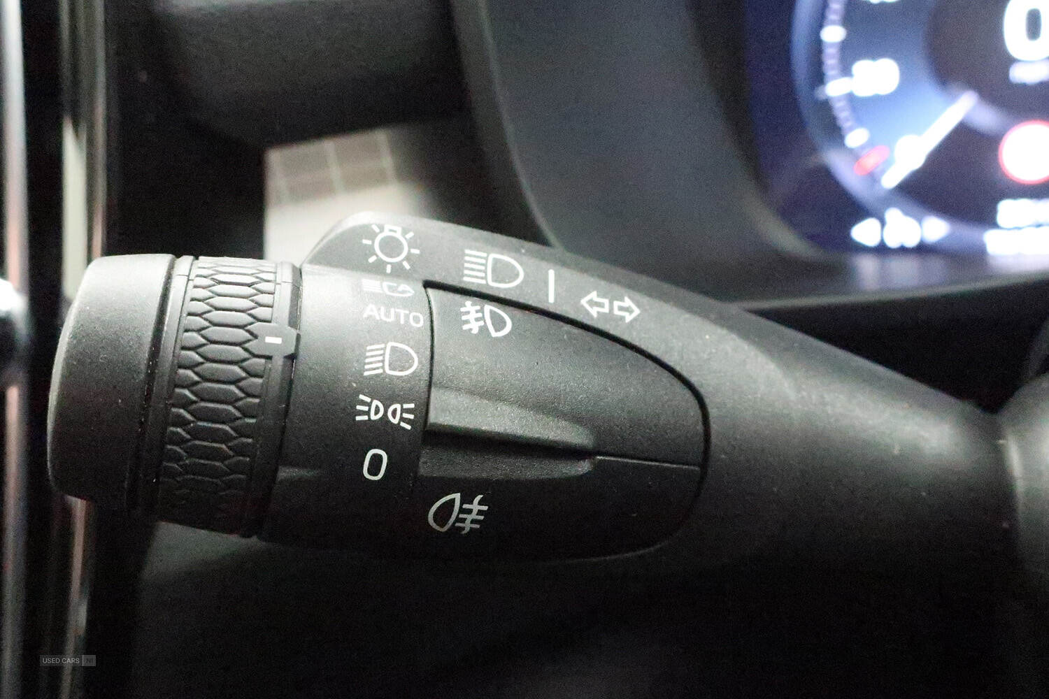 May 2021 Volvo XC40 1.5 T3 [163] Momentum 5dr