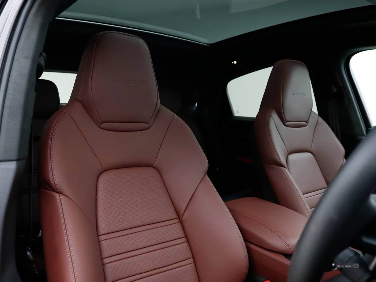  2025 Porsche Cayenne Turbo E-Hybrid 5dr Tiptronic S