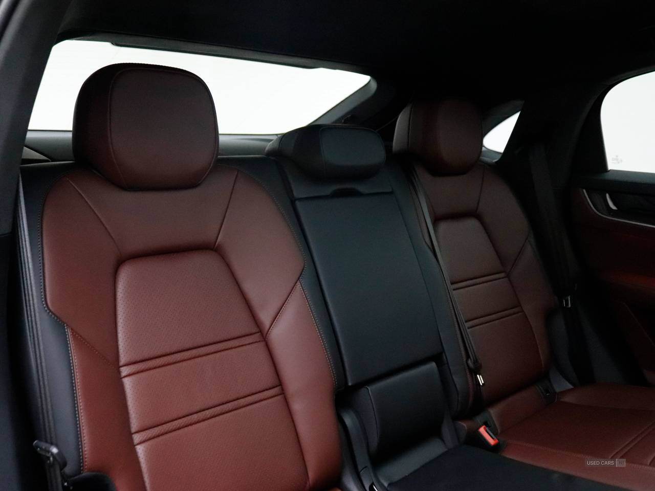  2025 Porsche Cayenne Turbo E-Hybrid 5dr Tiptronic S