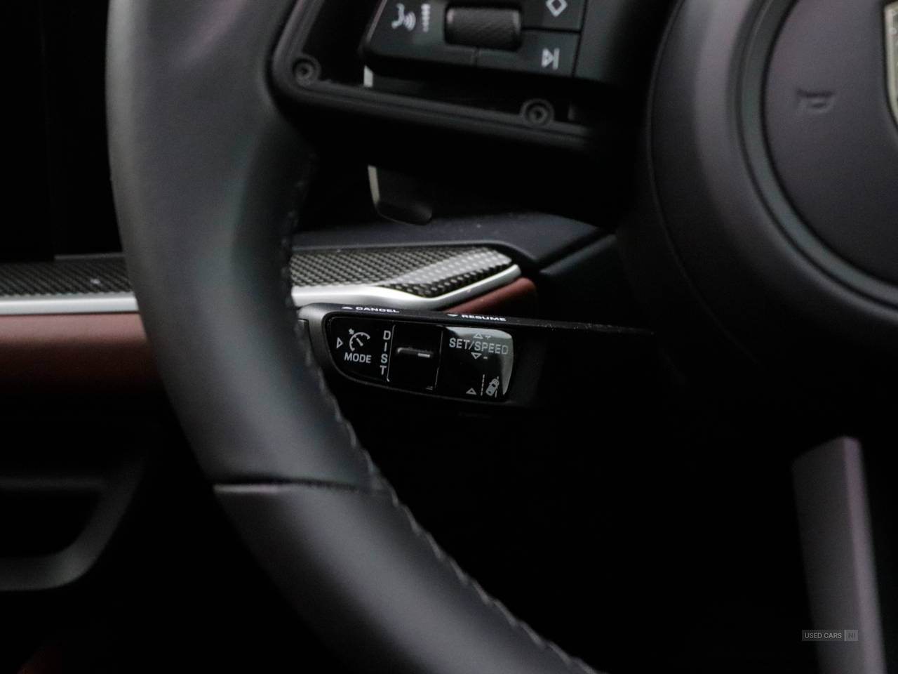  2025 Porsche Cayenne Turbo E-Hybrid 5dr Tiptronic S