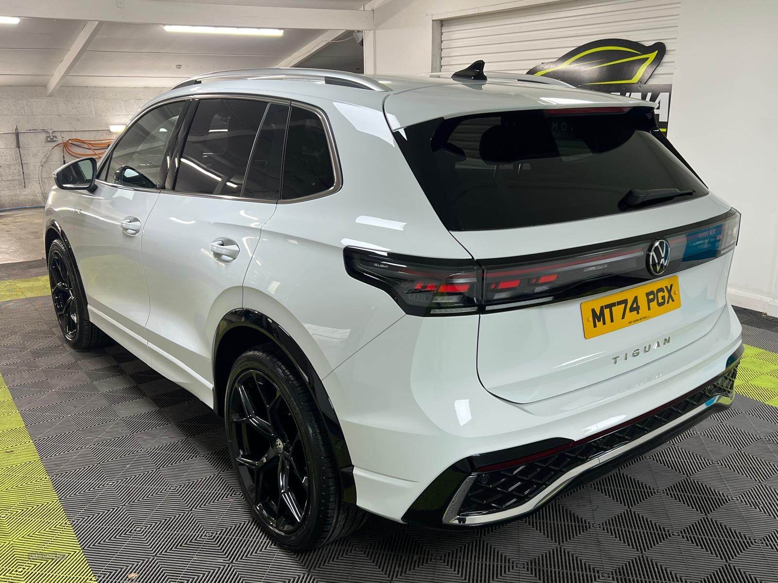 Nov 2024 Volkswagen Tiguan 2.0 TDI R-Line 5dr DSG