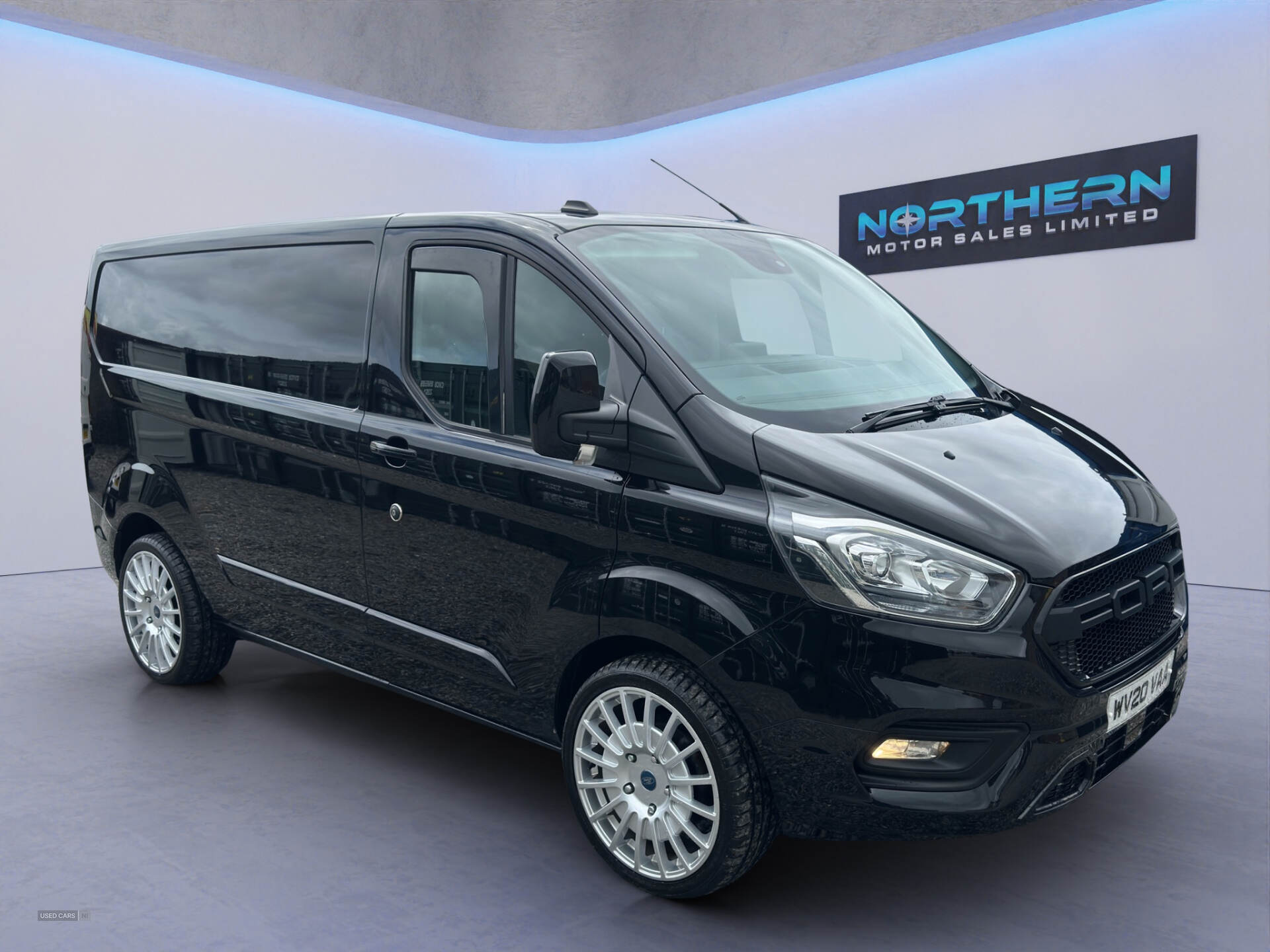 Jun 2020 Ford Transit Custom 2.0 EcoBlue 170ps Low Roof Limited Van Auto