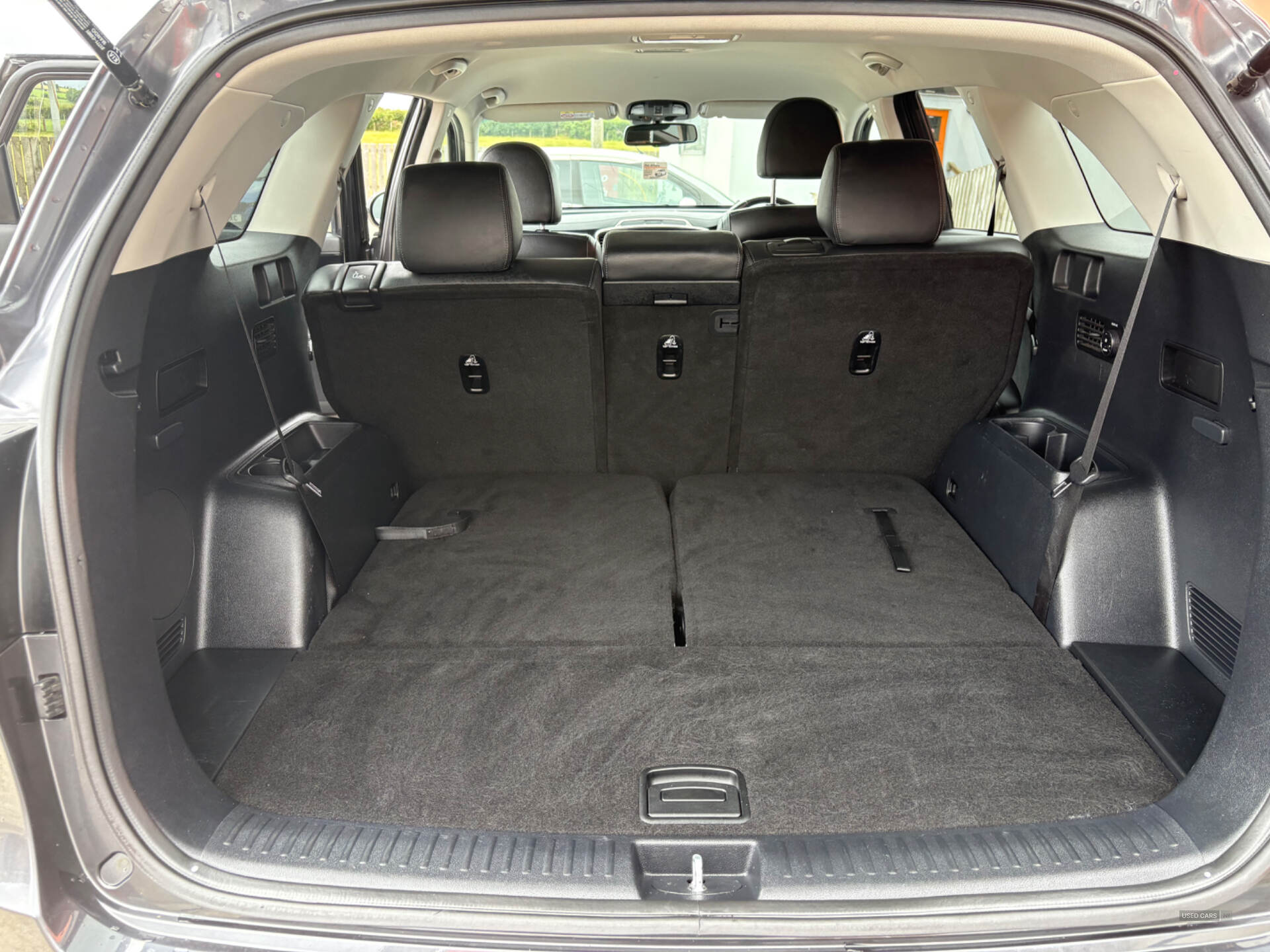 Kia Sorento DIESEL STATION WAGON in Derry / Londonderry