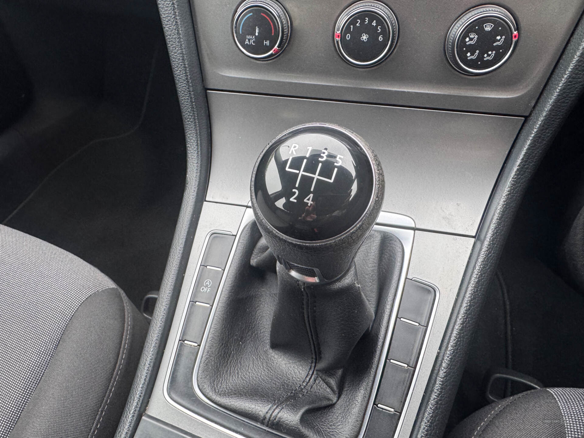 Volkswagen Golf DIESEL HATCHBACK in Down