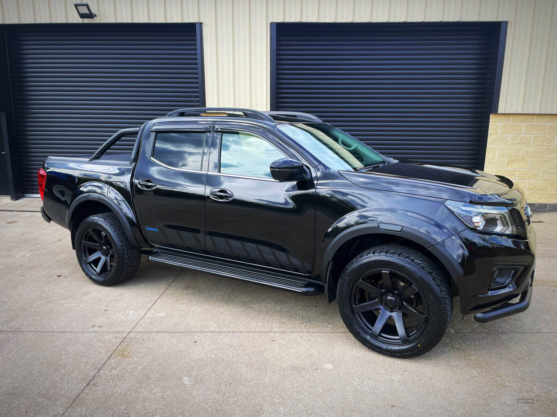Sep 2020 Nissan Navara Double Cab Pick Up N-Guard 2.3dCi 190 TT 4WD Auto