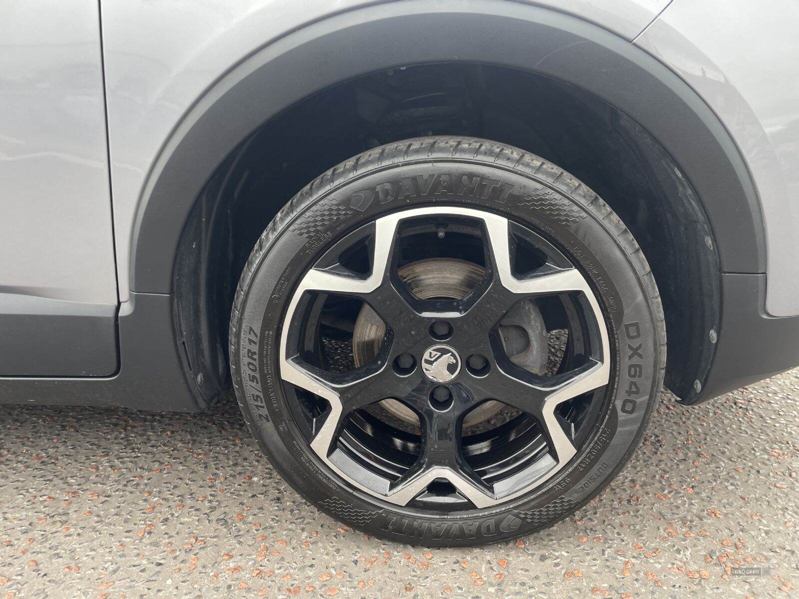 Jan 2022 Vauxhall Crossland 1.2 Turbo SRi Nav 5dr