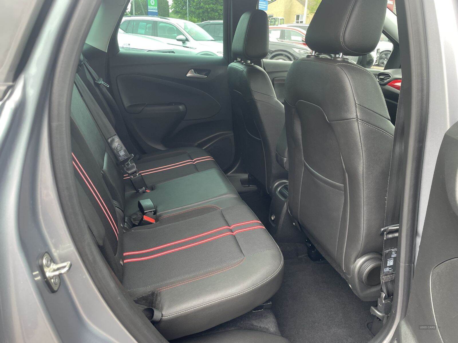 Jan 2022 Vauxhall Crossland 1.2 Turbo SRi Nav 5dr