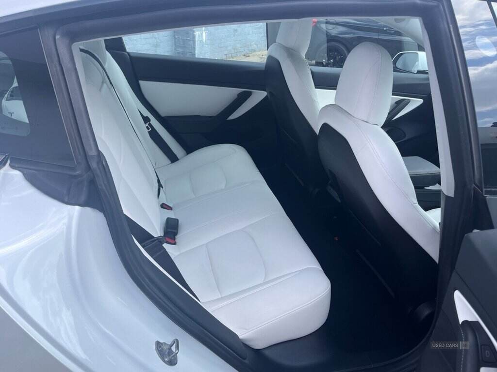 Dec 2020 TESLA Model 3 Long Range AWD 4dr Auto