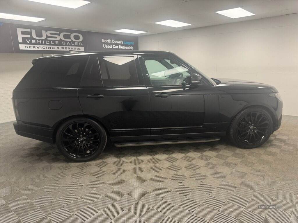 Oct 2018 Land Rover Range Rover 4.4 SDV8 Vogue SE 4dr Auto