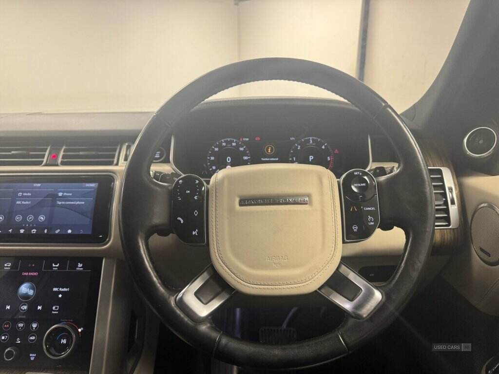 Oct 2018 Land Rover Range Rover 4.4 SDV8 Vogue SE 4dr Auto