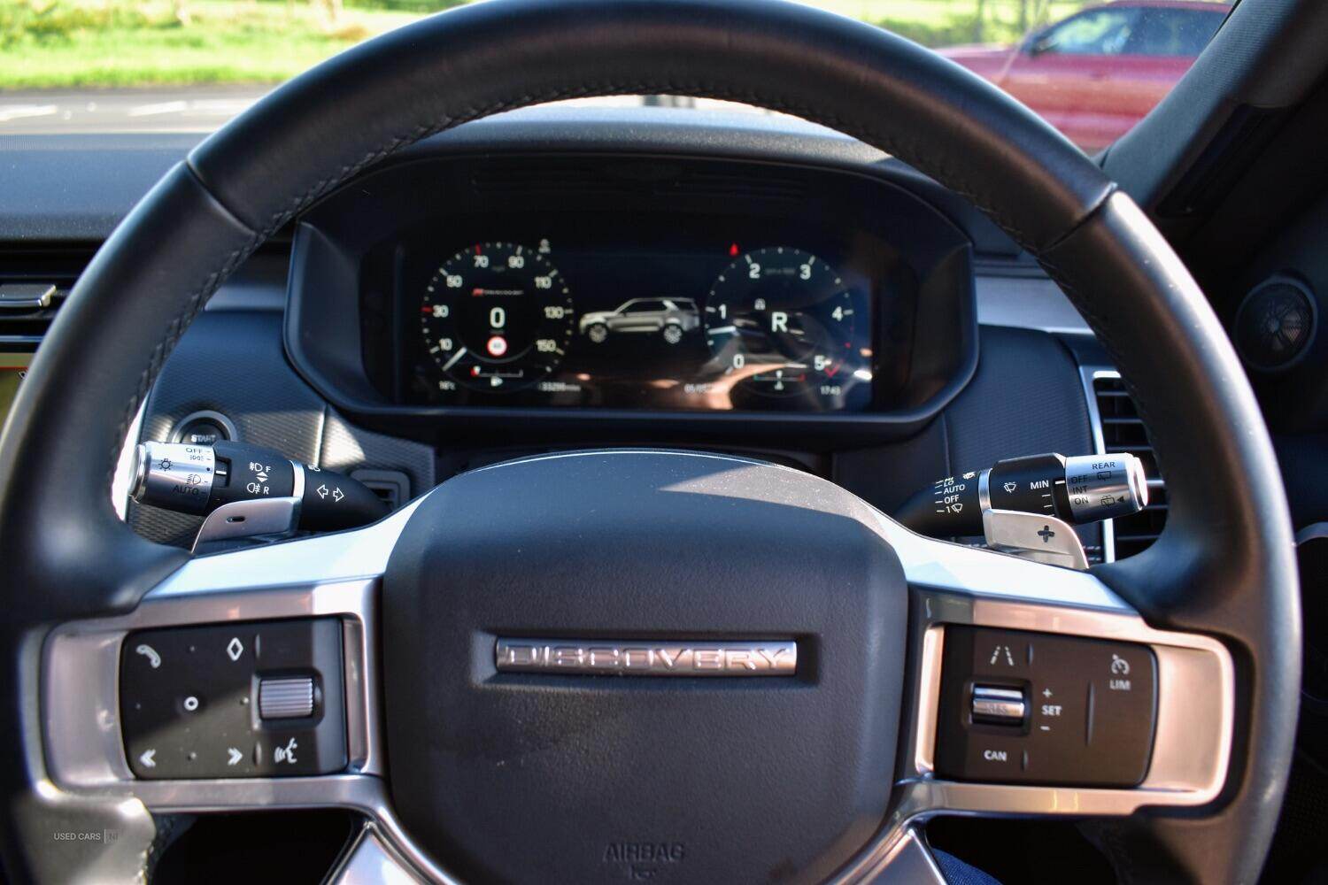 Mar 2021 Land Rover Discovery 3.0 D300 R-Dynamic SE 5dr Auto